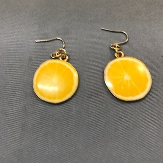 507◎ピアスとイヤカーフセットの画像