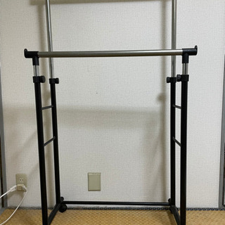 衣類ラック差し上げます。の画像