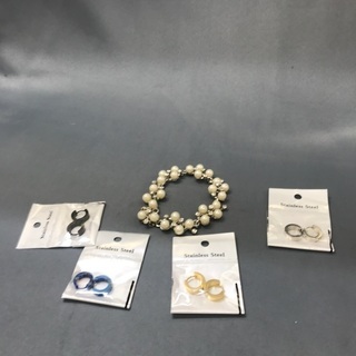 510◎ブレスレッドとピアスのセット