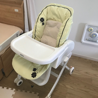 アップリカ　ハイローベッド&チェア