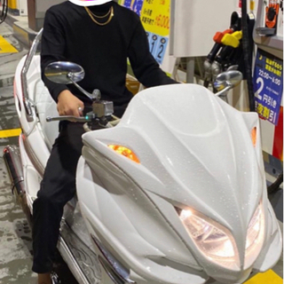 早い者勝ち　バイク売ります　マジェスティc売ります　白マジェ　マジェの画像