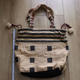 ミャンマー北方民族のハンドメイドバッグの画像