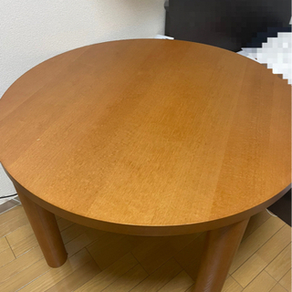 ダイニングテーブル　椅子2脚付き