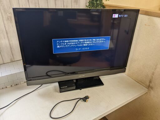 (売約済み)東芝 TOSHIBA レグザ REGZA 液晶カラーテレビ 32S5 32インチ 2013年製