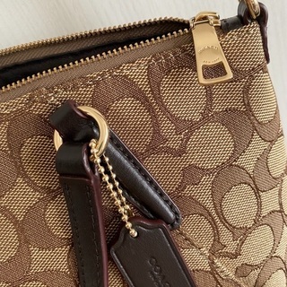 【1万円】coach ショルダーバッグの画像