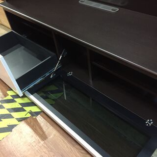 【愛品館市原店】モノクロカラー枠型TVボード【管理IIF007863-104】の画像