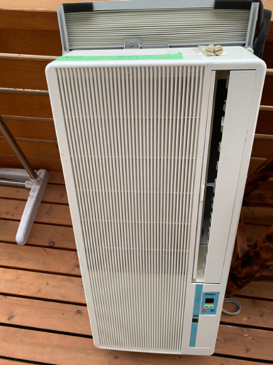 値下げ　窓用エアコン ハイアールJA-Y1600F