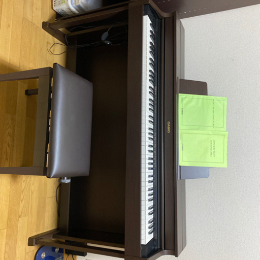 カシオ　電子ピアノ