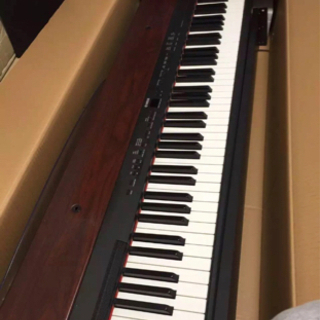 電子ピアノYAMAHA