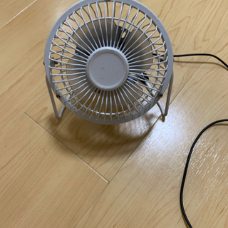 ミニ扇風機　USB