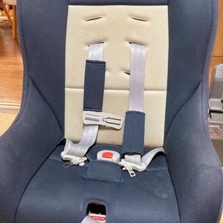 トヨタ純正チャイルドシートの画像