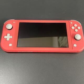 Nintendo Switch Lite コーラルピンク スイッチライトケース付の画像