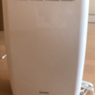 ホワイト除湿機