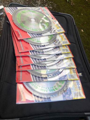 チップソーの刃　17枚　トクマル10枚　グローバルソー7枚