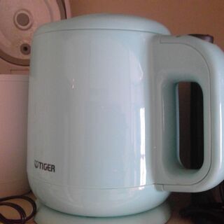 電気ポット　10L