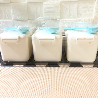 【お話し中】ピングー　調味料入れ　3つセット　ミスドのノベルティの画像