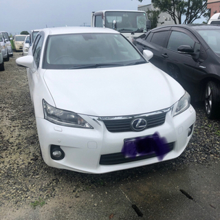 LEXUS ct200h version C  H２３年式　車検...