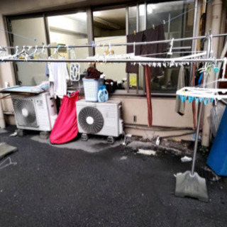 長い物干し竿と衝立のセット
