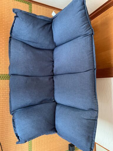 ニトリの2人用カジュアルソファー、ソファーカバー付き！