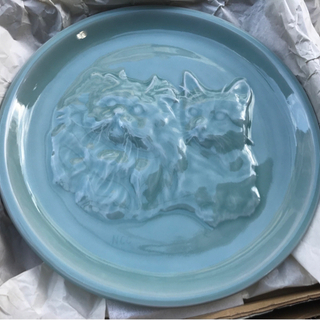 猫の陶器皿①