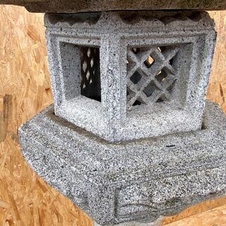 石灯篭 高さ153㎝ 6段 庭石 観賞石 日本庭園 オブジェ 時代物　①/SL1の画像