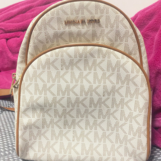 MICHAEL KORS リュック 