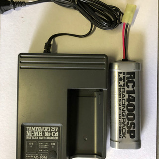 タミヤ　ラジコン用バッテリー&充電器【ジャンク品】の画像