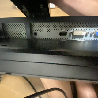 [商談中]ヒュンダイ　26インチモニター　モデル名: X260W あげますの画像