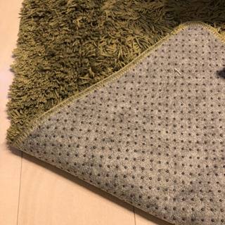値下げしました！緑色のラグ！の画像