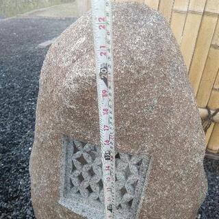 庭石　灯篭　和風庭　洋風庭　ガーデニングの画像