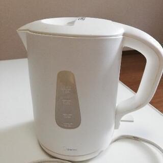 湯沸かし電気ポット