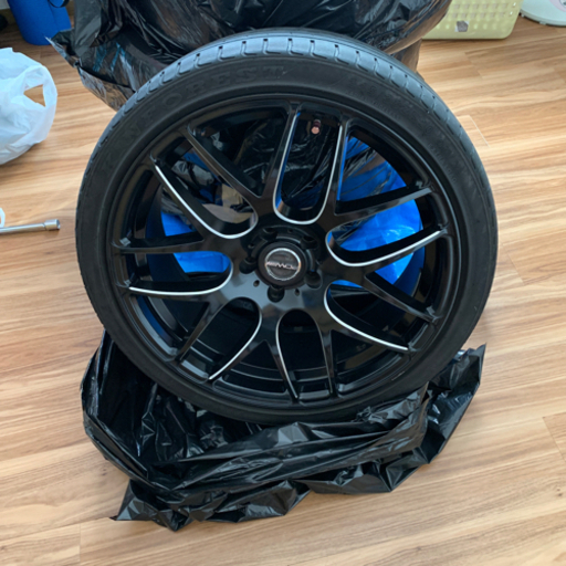 20インチホイルタイヤセット