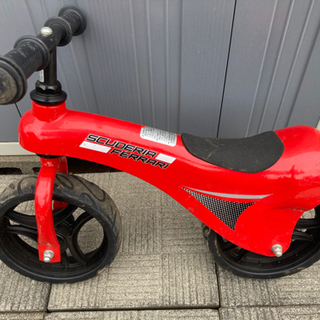 フェラーリ 自転車前の練習に　幼児向け 希少　観賞用 オブジェにも
