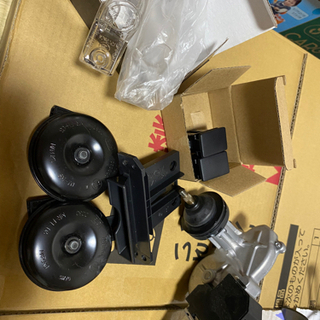 ハイエース 純正部品