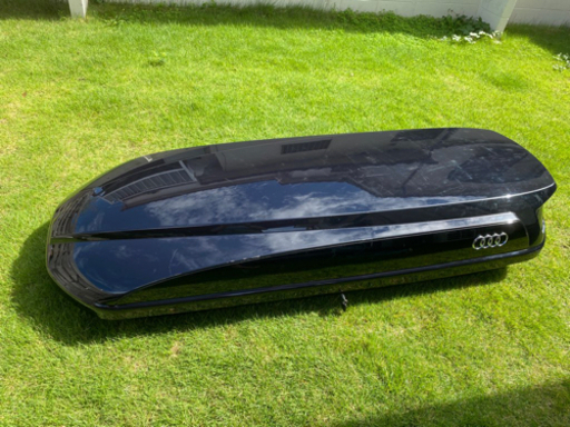 Audi アウディ純正　ラゲージボックス