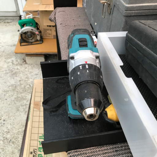 マキタ充電式ドライバードリル