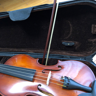 vivaldi 子供用のバイオリン※値下げしました！　9月15日締め切りの画像