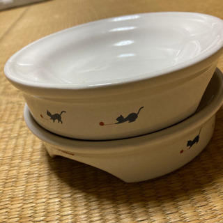 ペットの餌入れ、水入れ　陶器製
