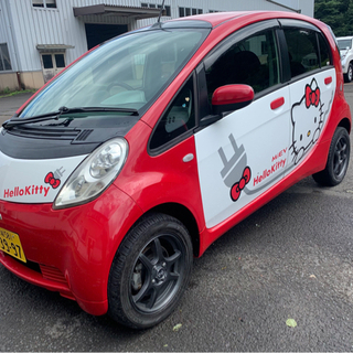 三菱アイミーブ　EV ハローキティバージョンデリバリーに目立ちますよの画像