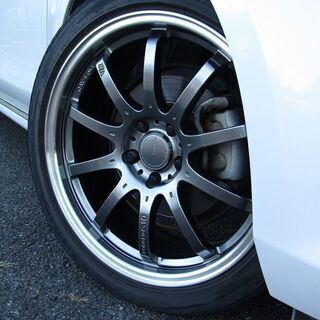 車内広々！！！マツダのミニバン！