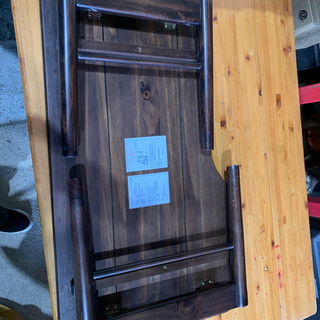 折りたたみ机の画像