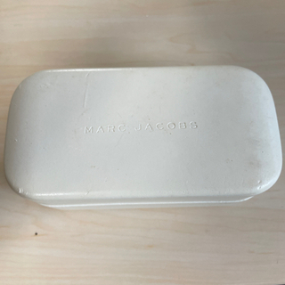 MARK JACOBSのサングラス