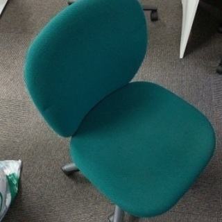 【8/20迄】椅子1脚500円で売ります(合計13脚)の画像