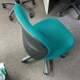 【8/20迄】椅子1脚500円で売ります(合計13脚)の画像