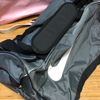 アディダススポーツバッグ&NIKEボストンバッグ【ジャンク】の画像