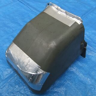 VESPA 　V５０S　純正　工具箱　③