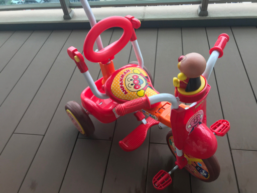 アンパンマン　折りたたみ三輪車