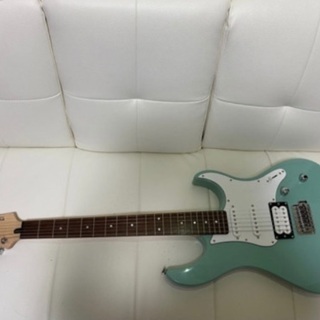 エレキギターPAC112V