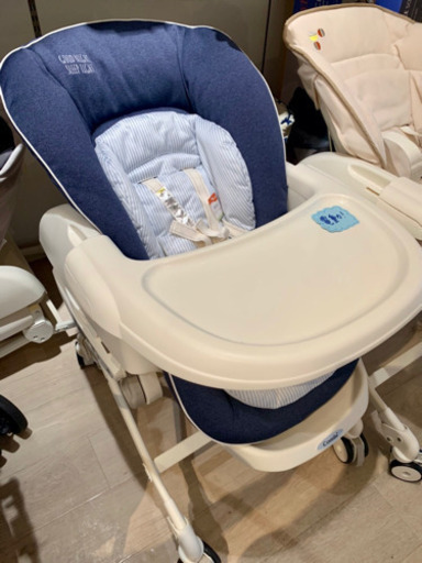 ■店頭引取限定■美品☆コンビ　電動ベビーラック　ハイローチェア　ネムリラ4キャスlotte