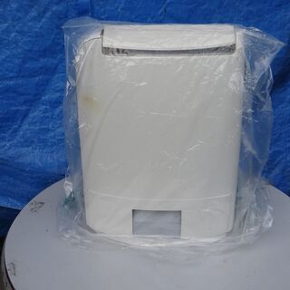 Panasonic　 F-YZH60　除湿乾燥機　ECONAVI...